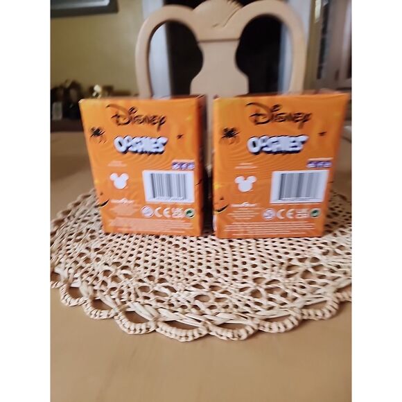 Disney Mickey Minnie Mouse Skeleton 4" Ooshies Figure Set Halloween Collectibles - Picture 4 of 5